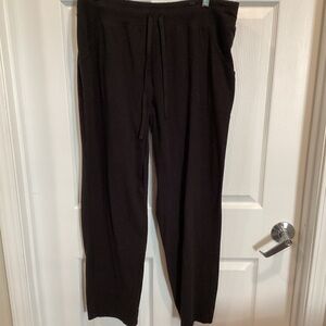 Athletic ladies Black Drawstring Pants